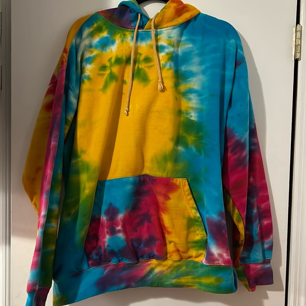 XL tie die hoodie